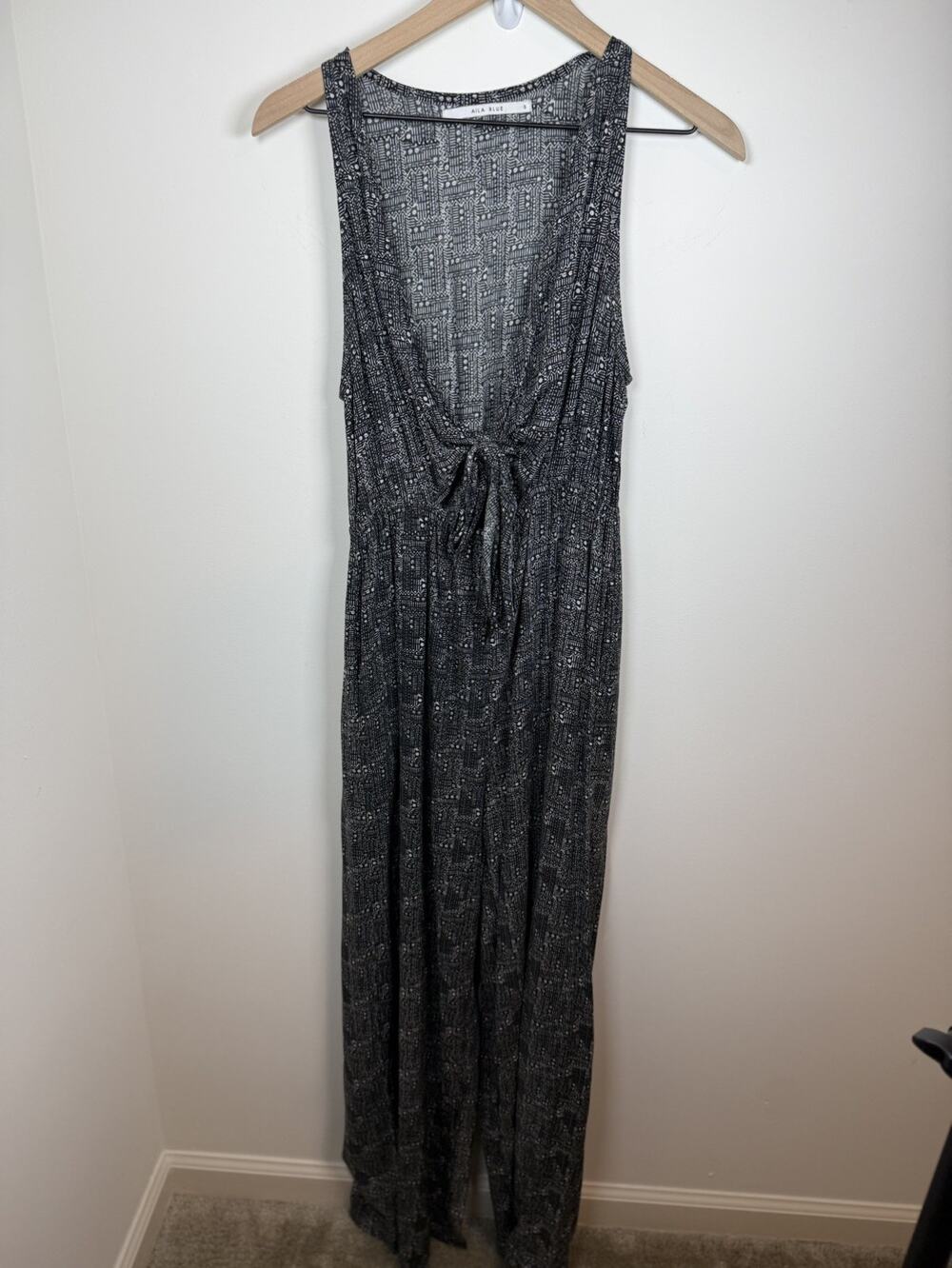 Revolve Aila Blue Maureen Jumpsuit Size Small Boho Black and White Pattern Fun